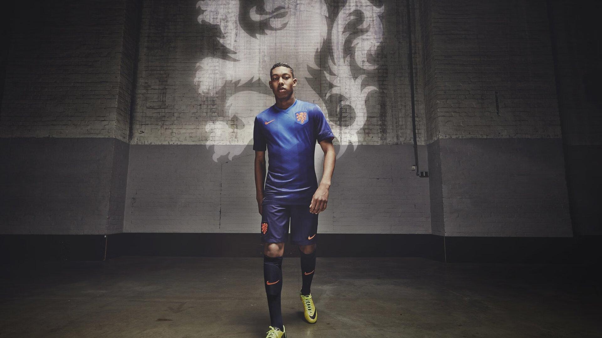 天才新星上演帽子戏法，助球队豪取三连胜