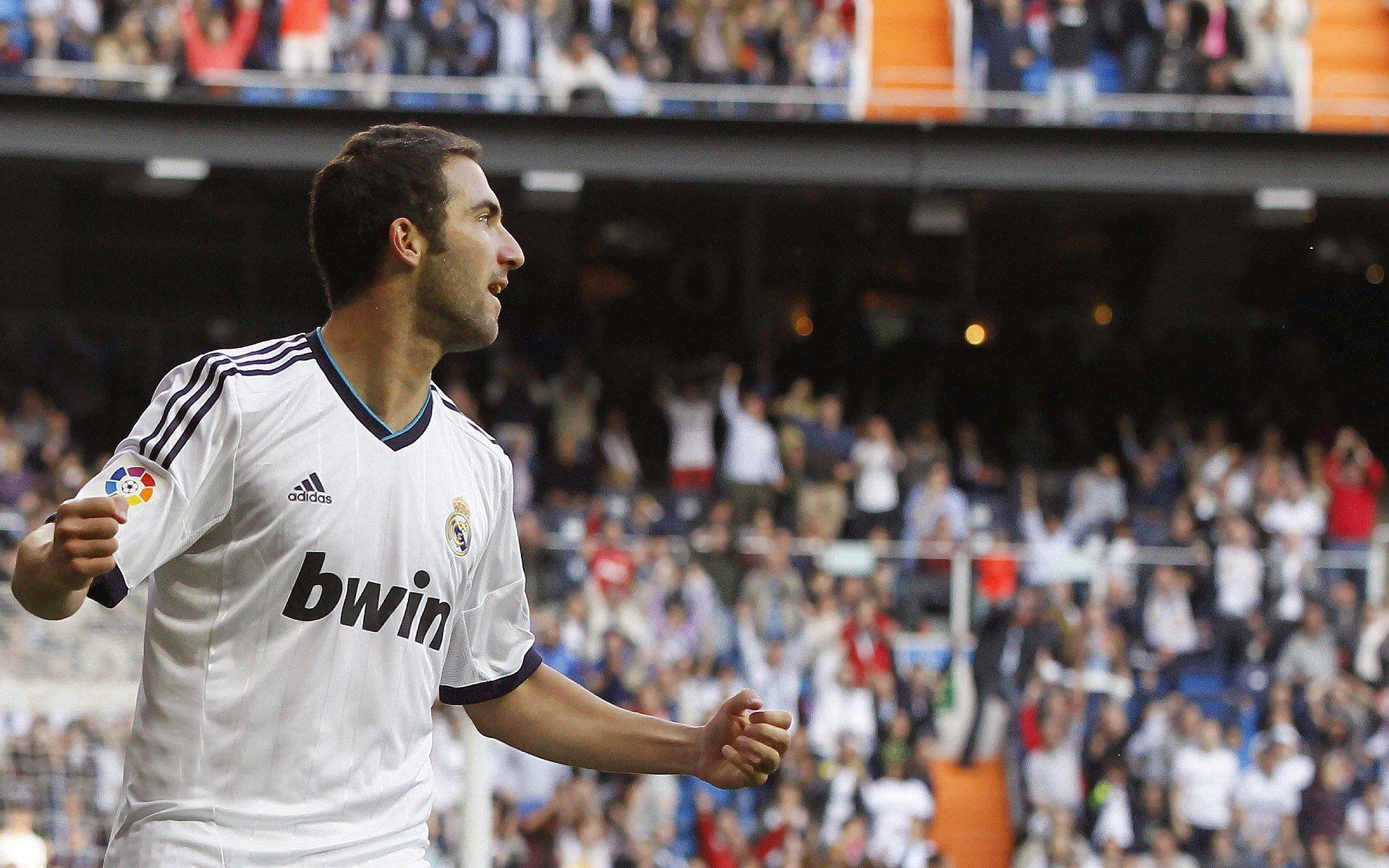 深度战术分析，揭秘顶级球队的制胜密码