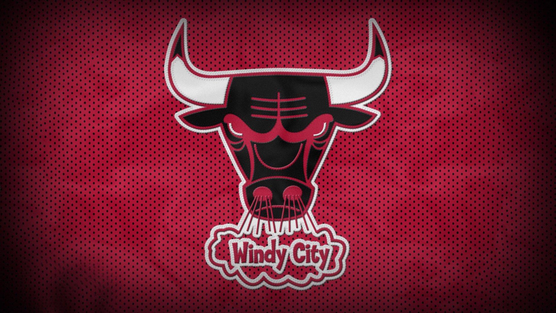 YY易游体育官网|意甲联赛激战正酣，国际米兰领跑积分榜，尤文图斯紧追不舍