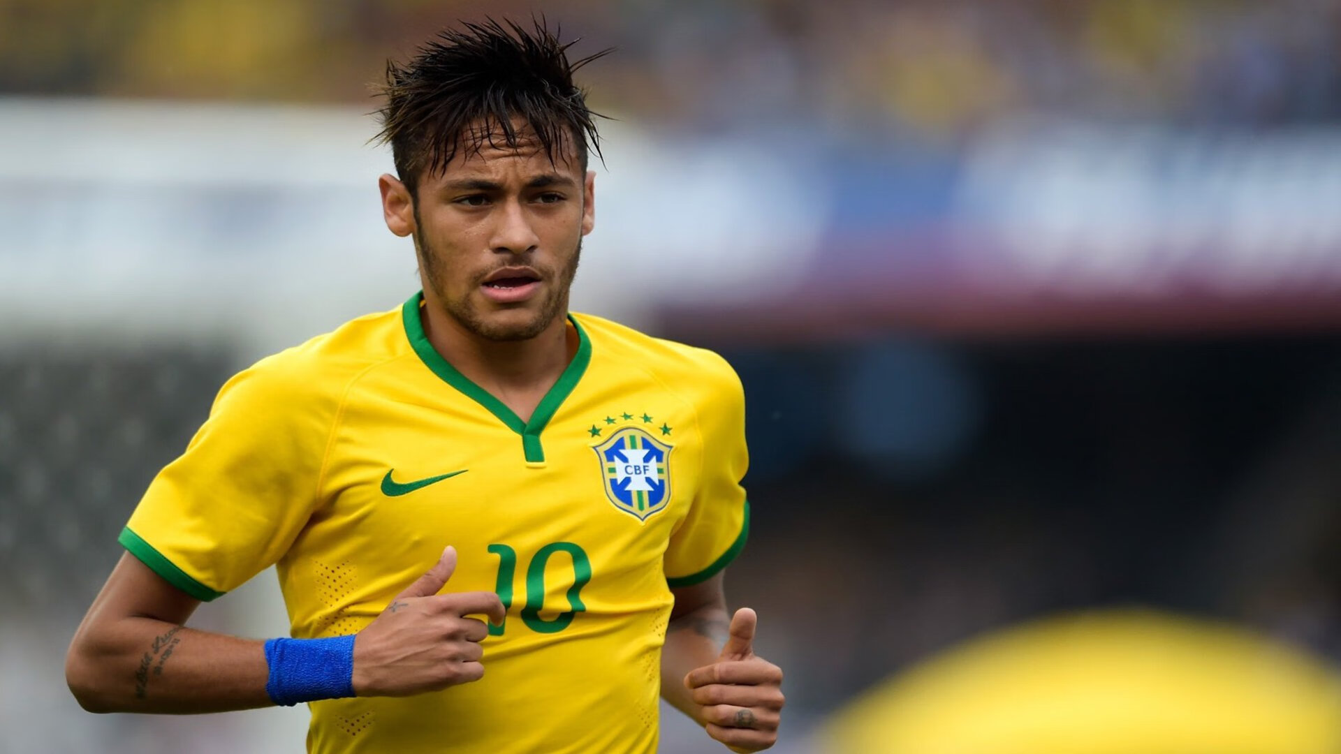 天才新星上演完美帽子戏法，助球队逆转夺冠【YY易游体育平台】